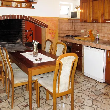 Haus Nilva
