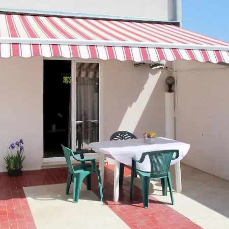 Haus Nilva Apartment